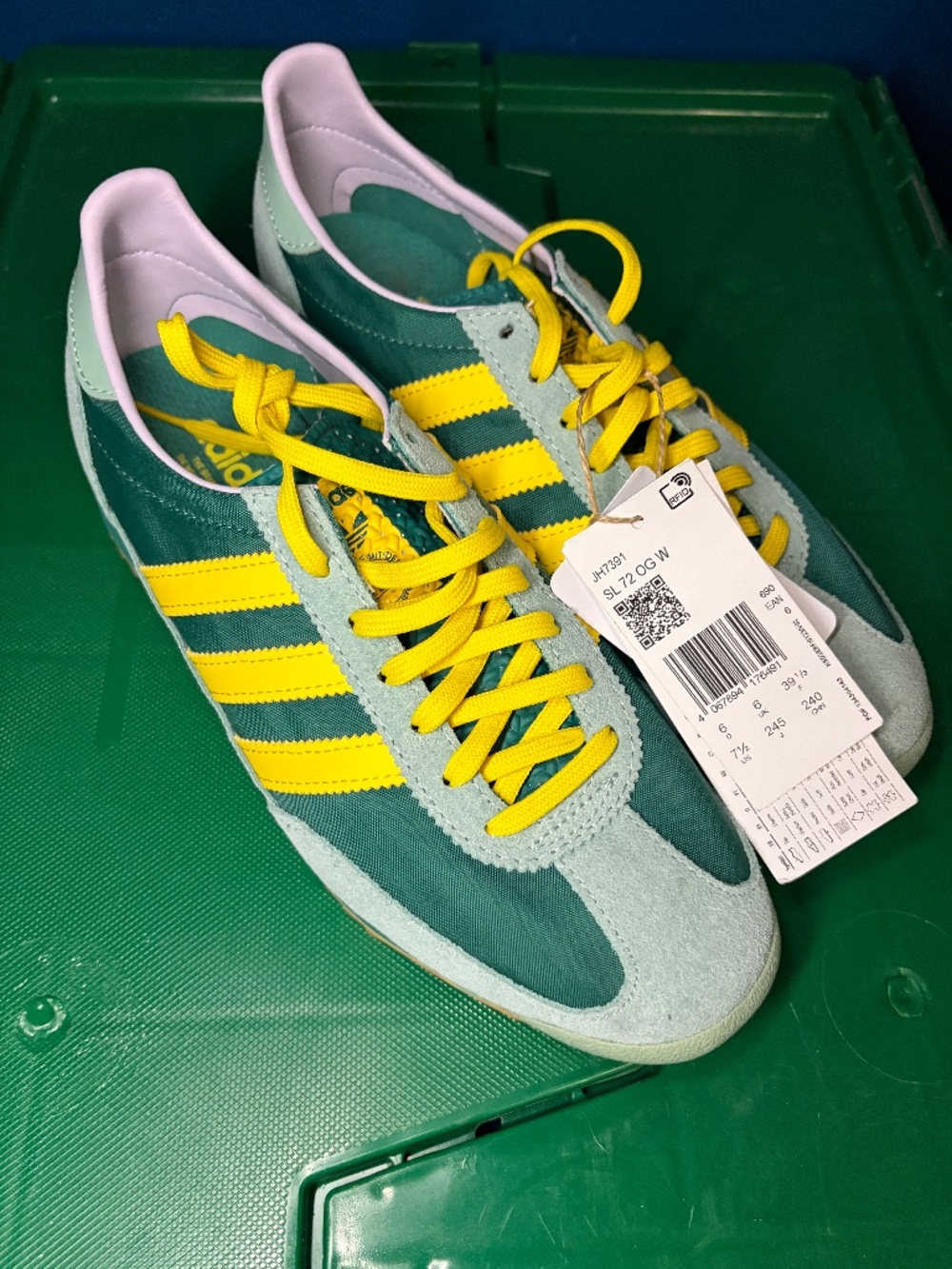 Adidas Women’s SL 72 OG Active Green & Yellow 7.5 fits like an 8